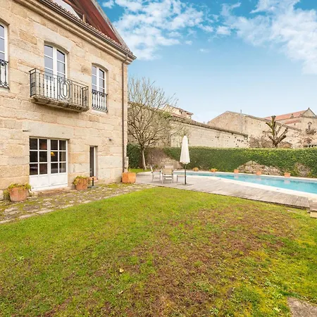 Casa Dona Blanca, Ourense منزل ريفي *
