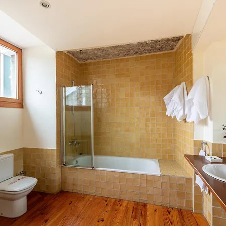 Casa Dona Blanca, Ourense *